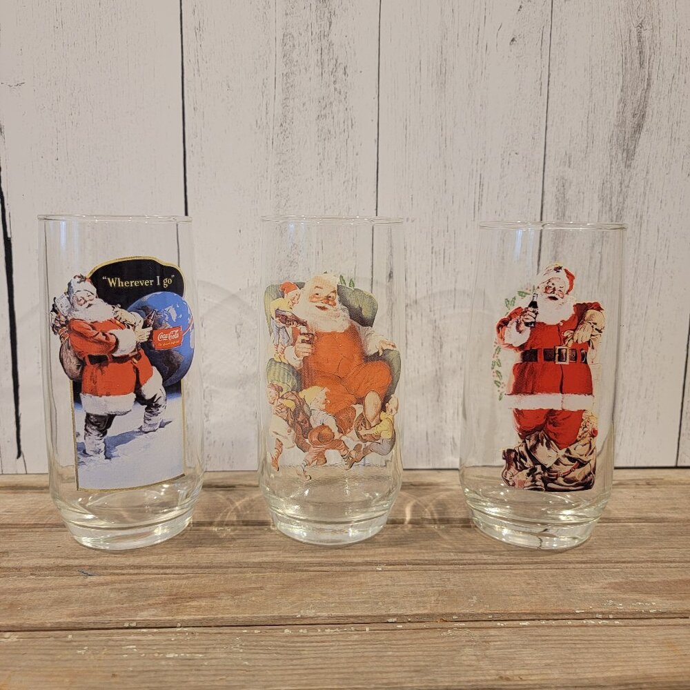 Vintage Set of 3 Christmas Coca Cola Haddon Sundblom Santa Glasses